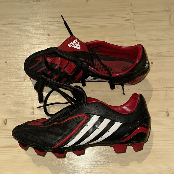 Adidas predator soccer cleats - Picture 2 of 6